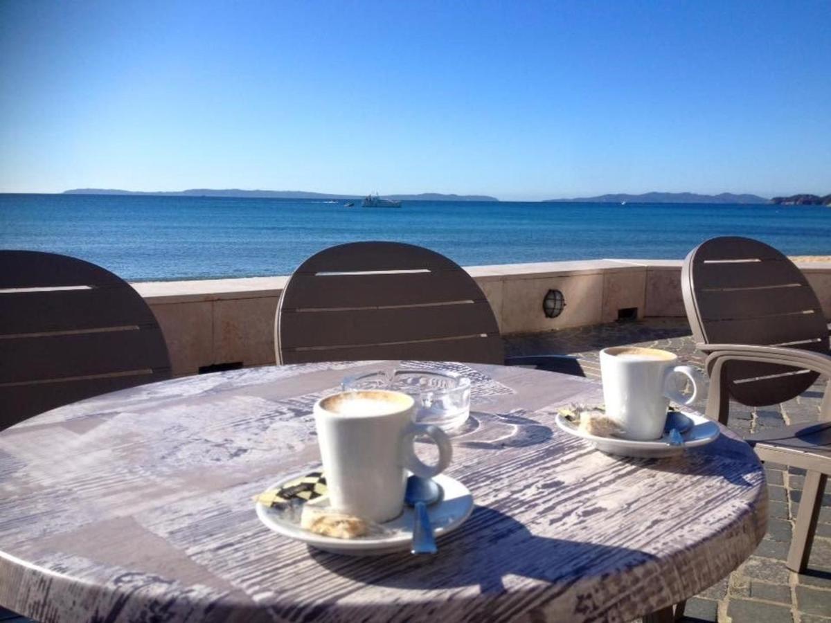 Appartement Cosy Avec Terrasse Et Parking, A 2 Pas De La Plage De Saint-Clair - Menage Inclus - Fr-1-251-12 Le Lavandou Eksteriør bilde
